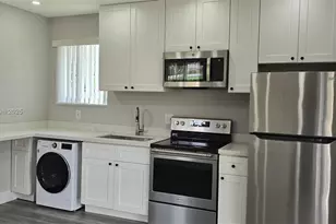 2533 Garfield St, Hollywood, FL 33020 - Photo 1