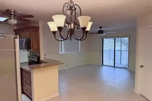 677 Trace Cir, Deerfield Beach, FL 33441 - Photo 5