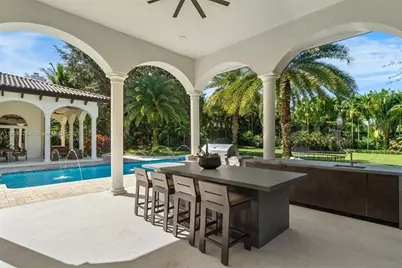 8900 SW 62nd Ct, Pinecrest, FL 33156 - Photo 7