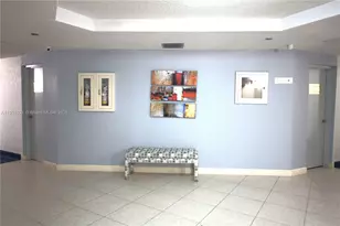 1000 Sain Charles Pl, Pembroke Pines, FL 33026 - Photo 27