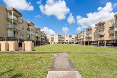 4320 Washington St #416, Hollywood, FL 33021 - Photo 1