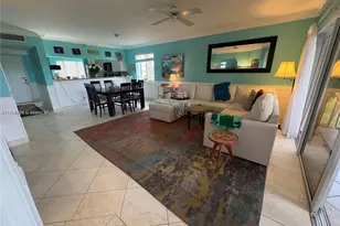 275 Palm Ave, Jupiter, FL 33477 - Photo 1
