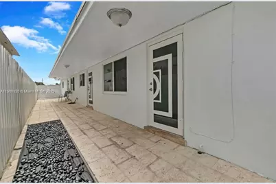 329 W 18th St, Hialeah, FL 33010 - Photo 5