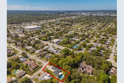 651 NE 172nd St, Miami, FL 33162 - Photo 7