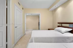 1800 S Ocean Dr, Hallandale Beach, FL 33009 - Photo 23