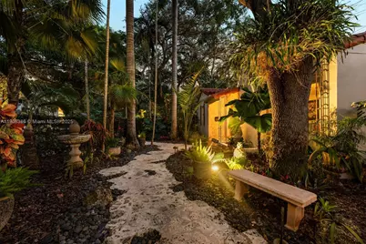 1250 Messina Ave, Coral Gables, FL 33134 - Photo 33