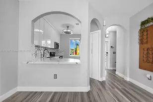 640 SE 1st St, Homestead, FL 33030 - Photo 9