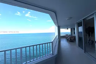 5200 N Ocean Dr, Singer Island, FL 33404 - Photo 25