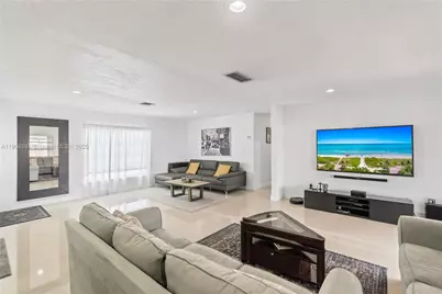 4752 SW 127th Ct, Miami, FL 33175 - Photo 5