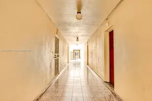 8990 SW 24th St, Miami, FL 33165 - Photo 19