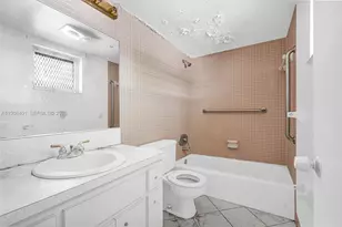 322 N Federal Hwy, Deerfield Beach, FL 33441 - Photo 13