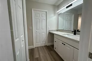 403 Lakeview Dr, Weston, FL 33326 - Photo 21