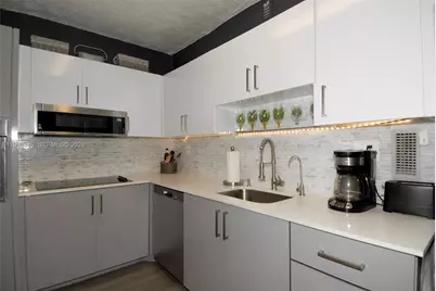 4250 Galt Ocean Dr #2J, Fort Lauderdale, FL 33308 - Photo 13