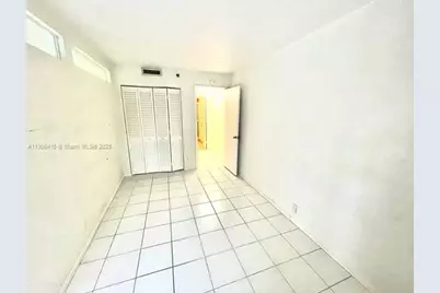 4000 Towerside Te #305, Miami, FL 33138 - Photo 21