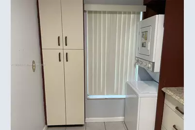 1140 NW 85th Ave #A16, Plantation, FL 33322 - Photo 5