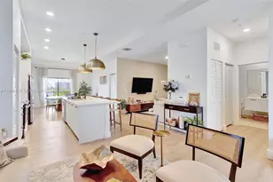 8005 NW 104th Ave, Doral, FL 33178 - Photo 3