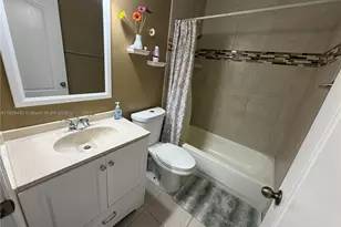 810 NE 212th Terrace, Miami, FL 33179 - Photo 31