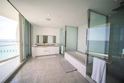 16901 Collins Ave #2005, Sunny Isles Beach, FL 33160 - Photo 31