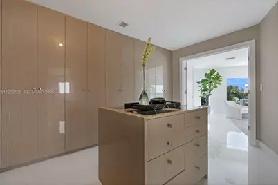 1040 S Shore Dr, Miami Beach, FL 33141 - Photo 27