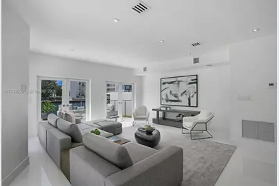 1040 S Shore Dr, Miami Beach, FL 33141 - Photo 31