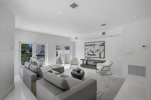 1040 S Shore Dr, Miami Beach, FL 33141 - Photo 31