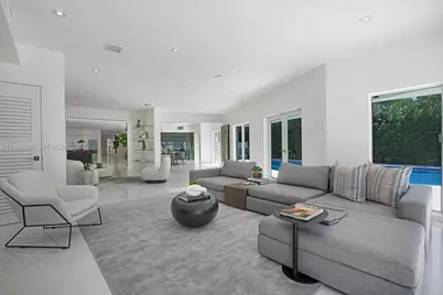 1040 S Shore Dr, Miami Beach, FL 33141 - Photo 33