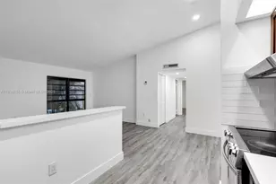 18845 NW 62nd Ave, Hialeah, FL 33015 - Photo 23