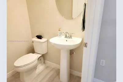 8189 Cinch Way #8189, Lake Worth, FL 33467 - Photo 11