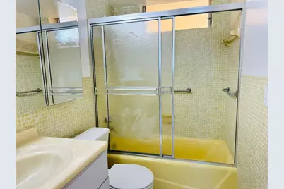 2930 Point East Dr #E512, Aventura, FL 33160 - Photo 23