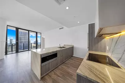 801 S Miami Ave #5204, Miami, FL 33130 - Photo 5