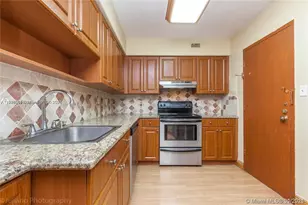 9225 Collins Ave, Surfside, FL 33154 - Photo 9