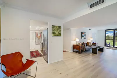 5390 Woodland Lakes Dr #301, Palm Beach Gardens, FL 33418 - Photo 13