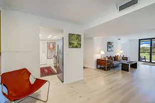 5390 Woodland Lakes Dr, Palm Beach Gardens, FL 33418 - Photo 13