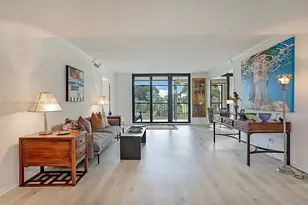 5390 Woodland Lakes Dr, Palm Beach Gardens, FL 33418 - Photo 3