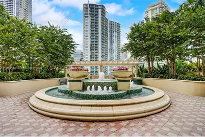 511 SE 5th Ave #806, Fort Lauderdale, FL 33301 - Photo 13