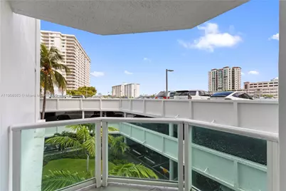 100 Bayview Dr #227, Sunny Isles Beach, FL 33160 - Photo 37