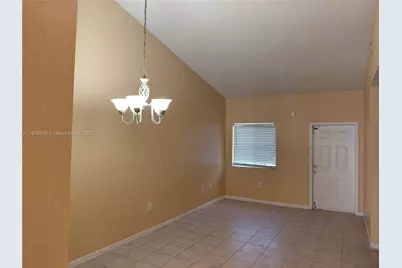 83 NE 13th Ave #15, Homestead, FL 33033 - Photo 17