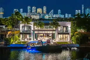 16470 NE 30th Ave, North Miami Beach, FL 33160 - Photo 1