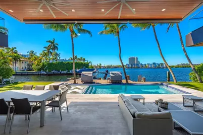 16470 NE 30th Ave, North Miami Beach, FL 33160 - Photo 33