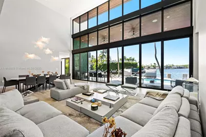 16470 NE 30th Ave, North Miami Beach, FL 33160 - Photo 23