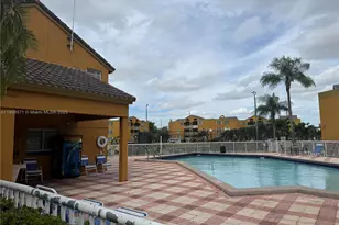 9735 Fontainebleau Blvd, Miami, FL 33172 - Photo 5