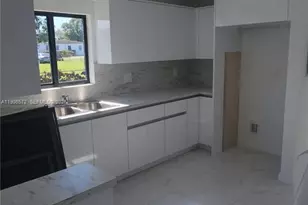 7742 NW 15th Ave, Miami, FL 33147 - Photo 5