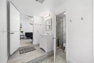 19 NE 3rd St, Dania Beach, FL 33004 - Photo 15