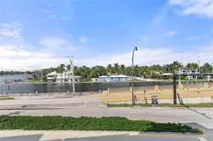 211 S Ocean Dr, Hollywood, FL 33019 - Photo 19