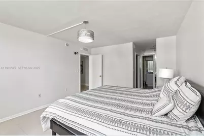 211 S Ocean Dr #304, Hollywood, FL 33019 - Photo 11