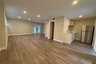 126 NE 19th Ave, Pompano Beach, FL 33060 - Photo 9