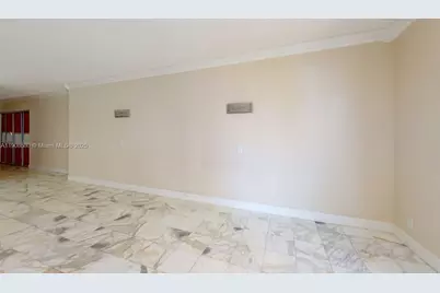 600 Three Islands Blvd #721, Hallandale Beach, FL 33009 - Photo 9