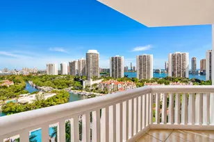2000 Island Blvd, Aventura, FL 33160 - Photo 1
