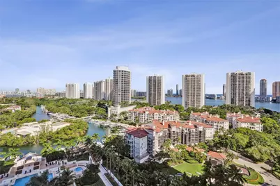 2000 Island Blvd #1710, Aventura, FL 33160 - Photo 1