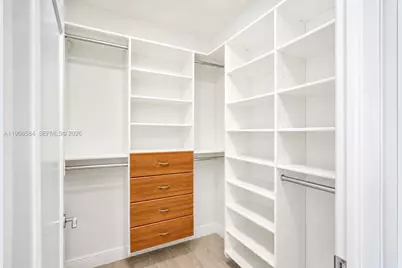 2000 Island Blvd #1710, Aventura, FL 33160 - Photo 23